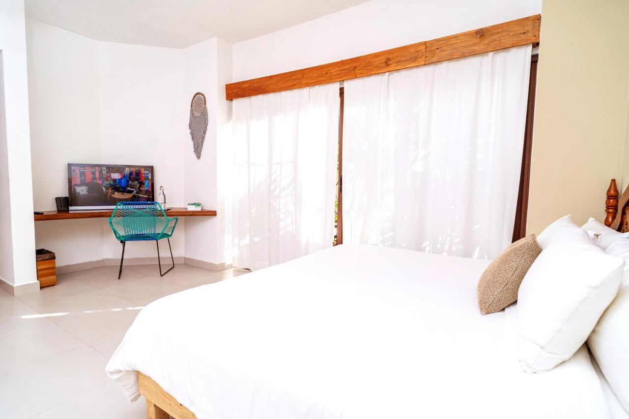 Enigmatic Hotel Experience Cancun Bagian luar foto